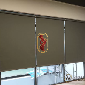 Chọn màn cuốn trơn cho văn phòng