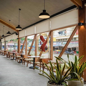 Màn cuốn trơn cho quán café