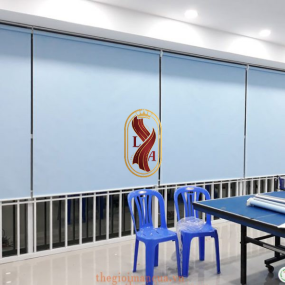 Chọn màn cuốn trơn cho văn phòng