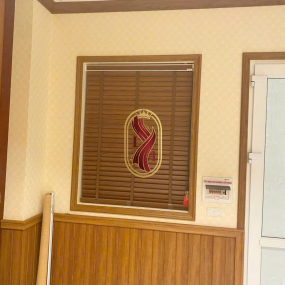 Lắp Đặt Rèm Sáo Gỗ Tại Nhà