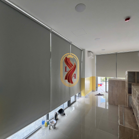 Rèm cuốn trơn cao cấp